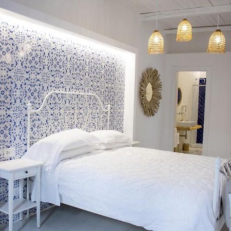 נאפולי Donna Luisella B&B מראה חיצוני תמונה