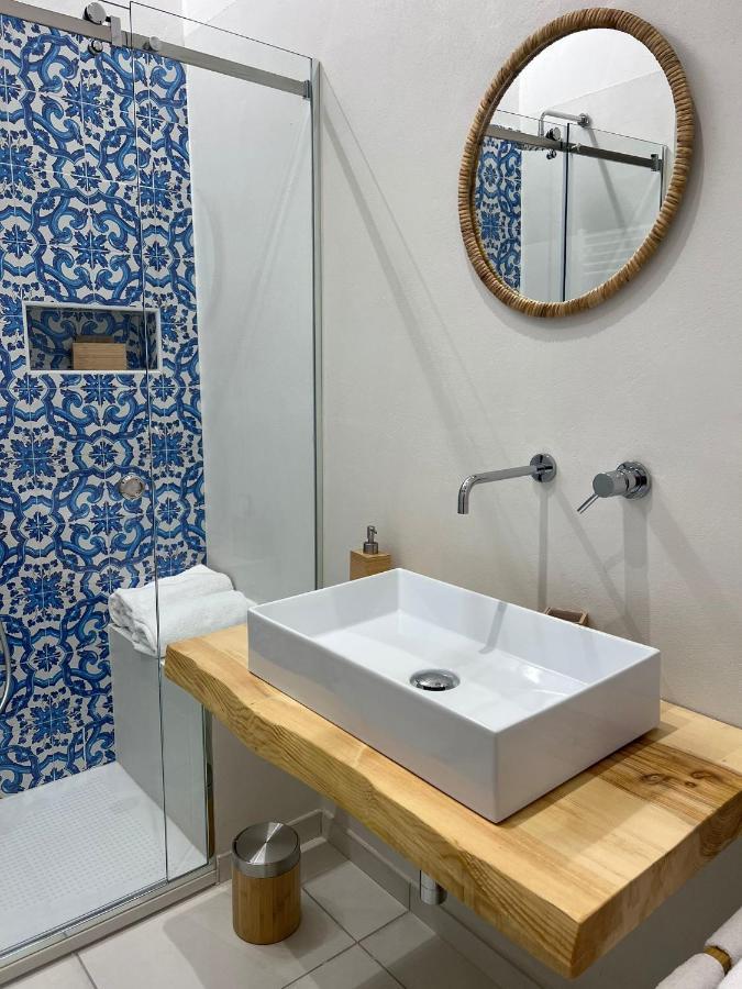 נאפולי Donna Luisella B&B מראה חיצוני תמונה